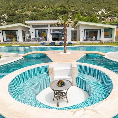 Saribelen Village 3 Bedroom Villa 8280